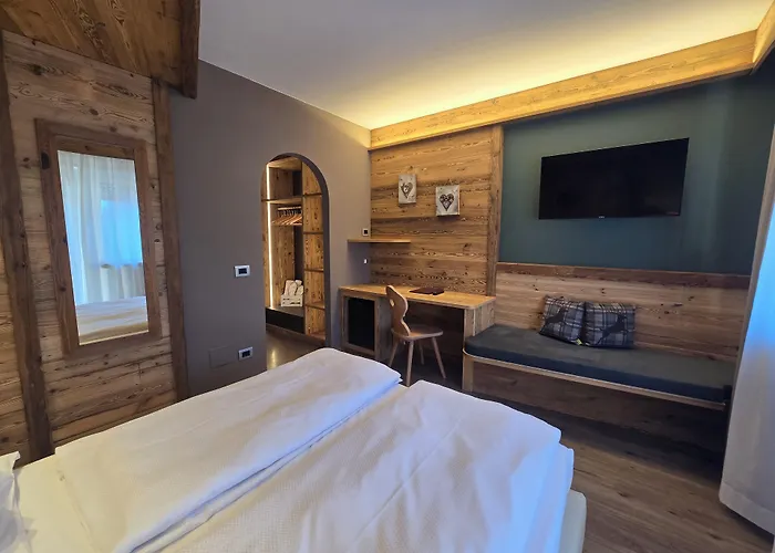 Hotel Azola Canazei