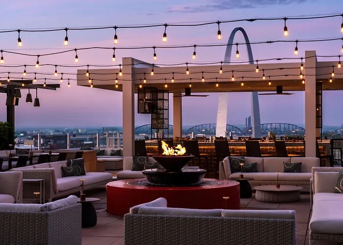 Hotelumiere At The Arch, A Caesars Destination Saint Louis