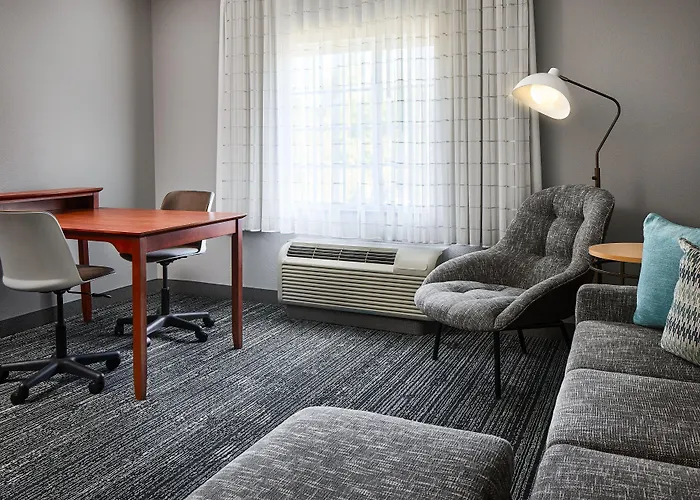 Towneplace Suites By Marriott Colorado Springs South