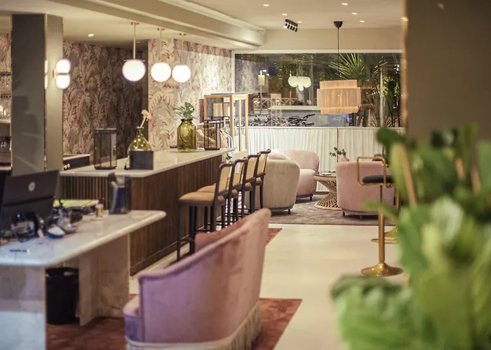 Hotel Feliz