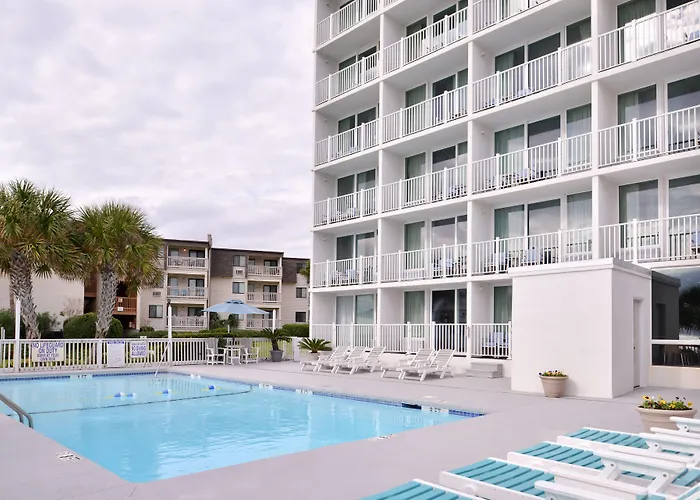 Cabana Shores Hotel