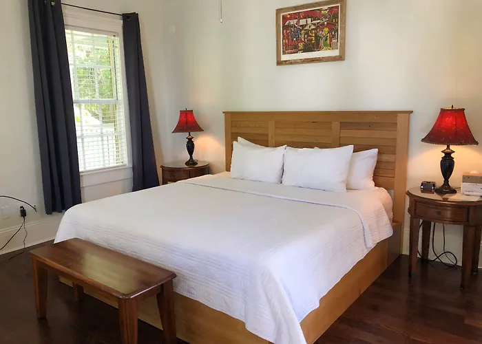 Duval House Bed & Breakfast Key West