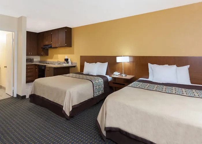 Days Inn By Wyndham Mission Valley-Sdsu