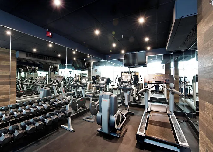 Courtyard By Marriott San Juan Miramar