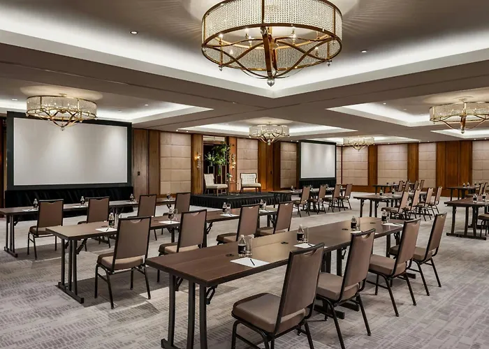 The Ritz-Carlton, Toronto