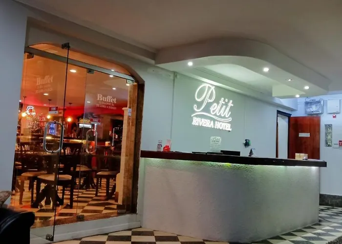 Petit Rivera Hotel