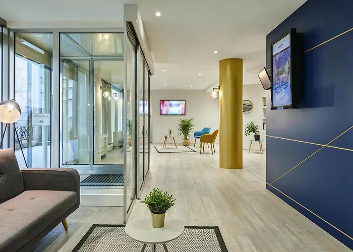 Residence Mercure Paris La Defense Grande Arche