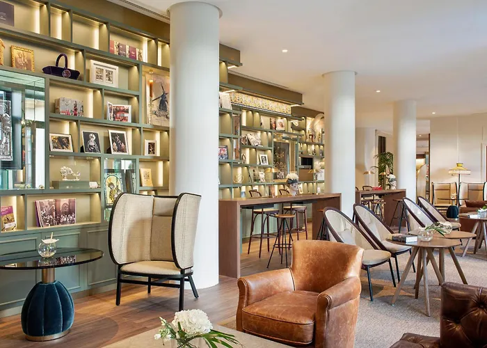 Hotel Colón Gran Meliá - The Leading Hotels of the World