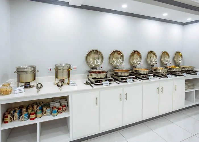 Bay Gardens Hotel