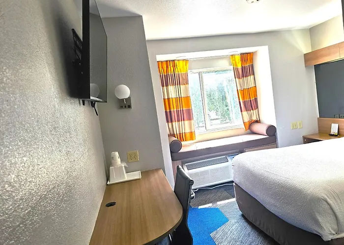 Microtel Inn & Suites By Wyndham Gatlinburg