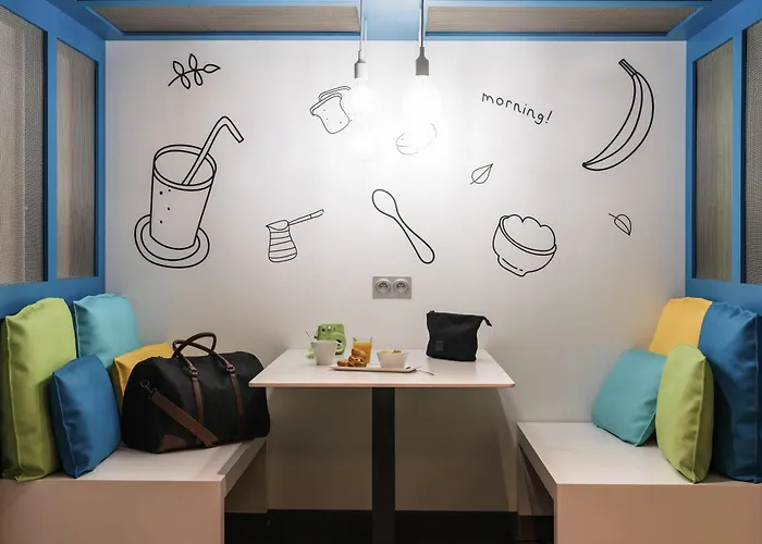 Hotel ibis Styles Nantes Centre Gare