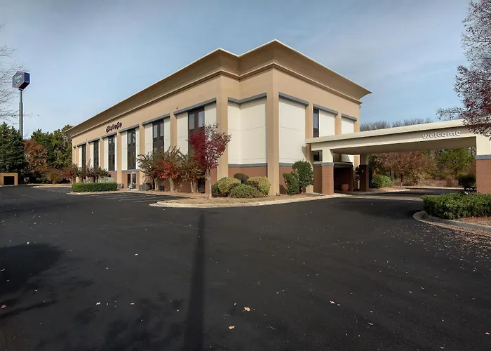 Hampton Inn Commerce
