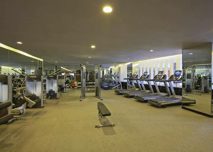 Novotel Kolkata Hotel And Residences