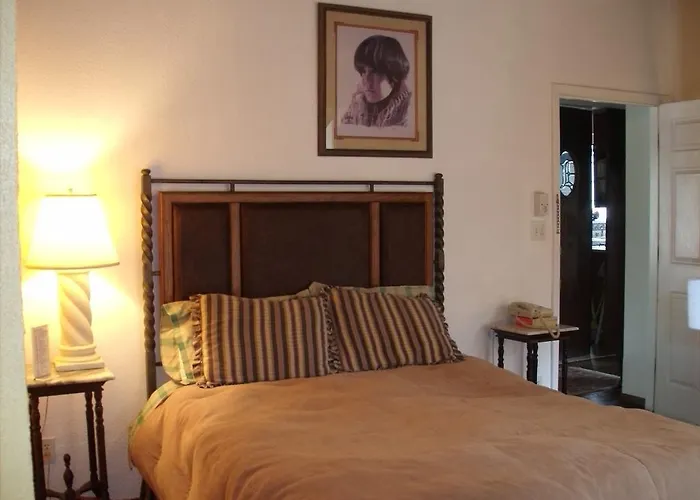 Lundeen Inn Of The Arts Las Cruces