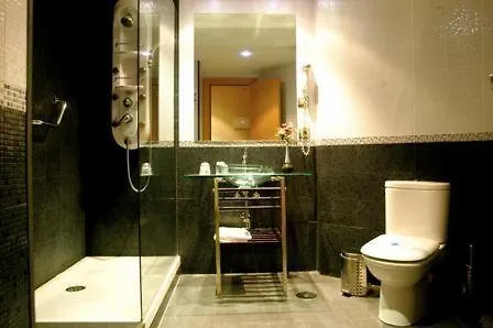 Hotel Tres Condes