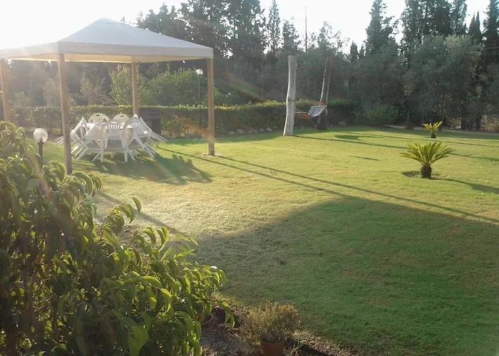 Bed and Breakfast Al Sole Di Pula