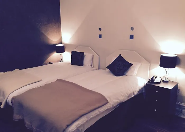 Knightsbridge Green Hotel
