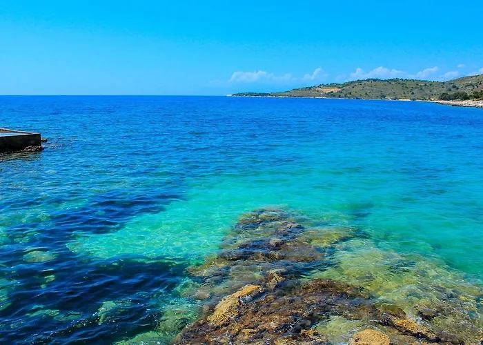 Hotel Artur Ksamil