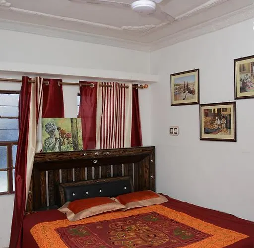 Karina Art Home Stay