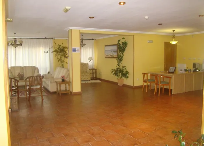 Apartamentos Peña Mar Castropol