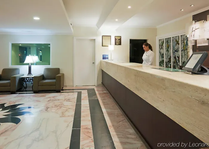 Holiday Inn Express Cancún