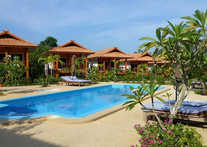 Khao Sok Jasmine Garden Resort - SHA Certified