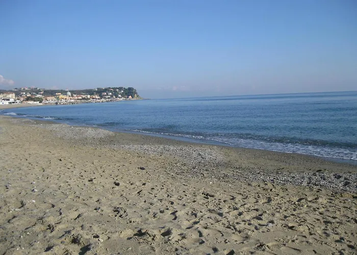 Hotel Acqua Marina Albissola Marina