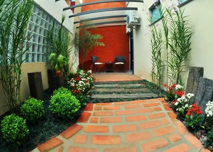 Petry Plaza Hotel
