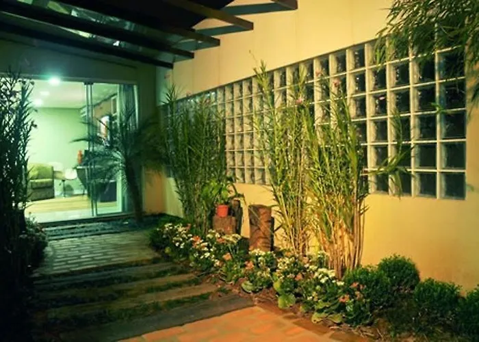 Petry Plaza Hotel