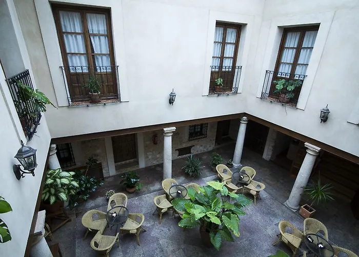 Hospedería Real Casona la Beltraneja