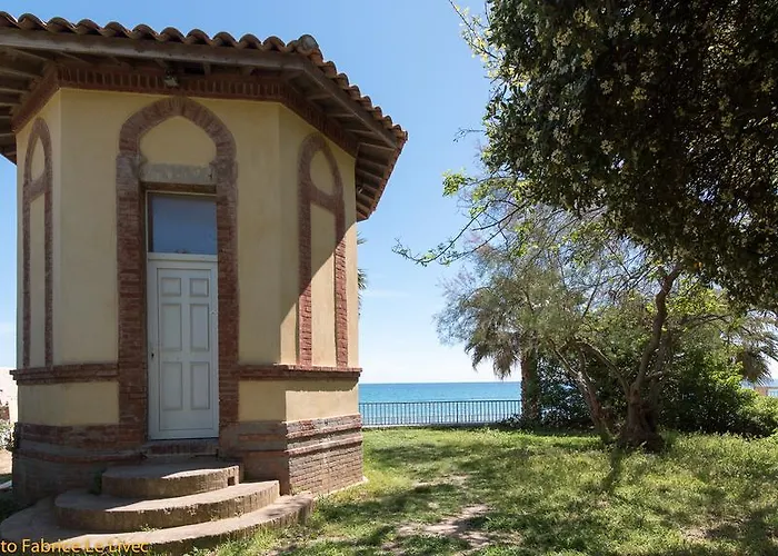 Hotel Le Poseidon à La Seyne-sur-Mer