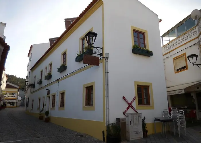 Casa de Hóspedes Celeste by Portugalferias Odeceixe