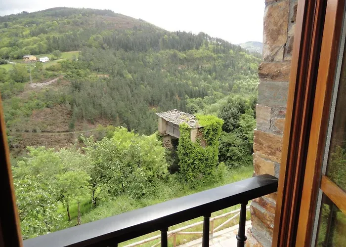 Hotel Restaurante Casa Petronila Taramundi