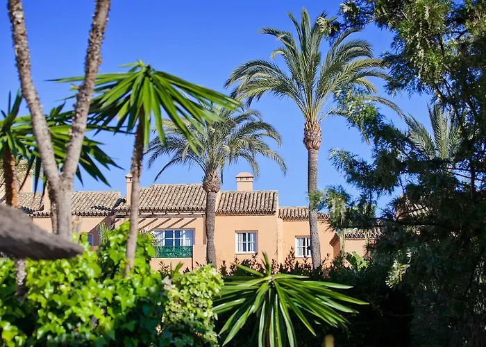 Aparthotel Mijas Costa Oasis By Grangefield Oasis Club Sitio de Calahonda