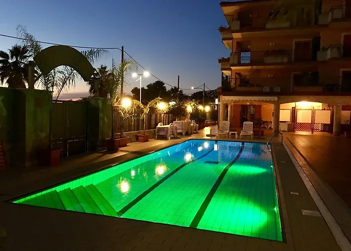 Hotel Calipso Mazzeo