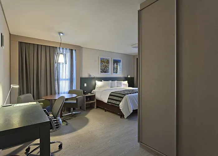 Esuites Sion Belo Horizonte
