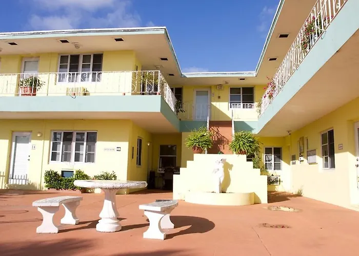 Sorrento Villas Miami Beach