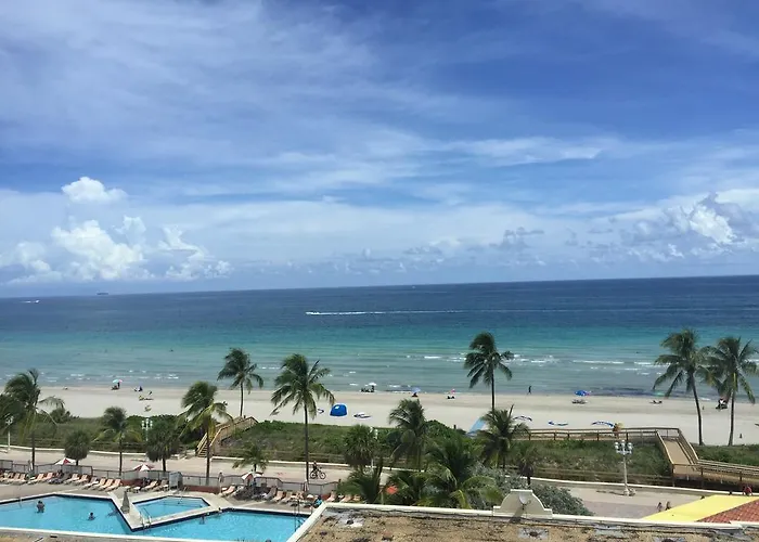 Design Suites Hollywood Beach Resort