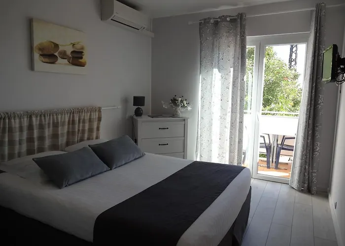 Auberge Du Cap Negre