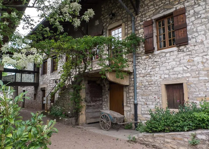 Logis Hôtel Restaurant La Vieille Ferme, Mâcon Nord