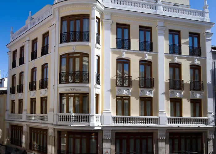 Madrisol Hotel