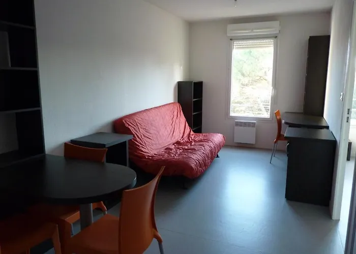 Aparthotel Parc Arena à Nîmes