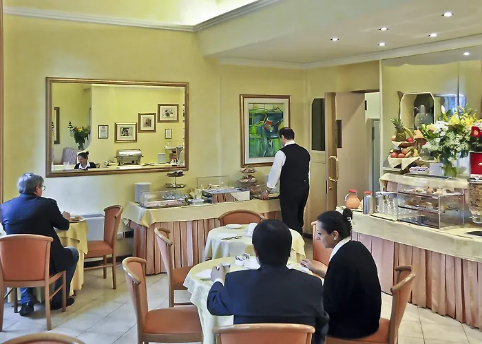 Hotel Lloyd Milão
