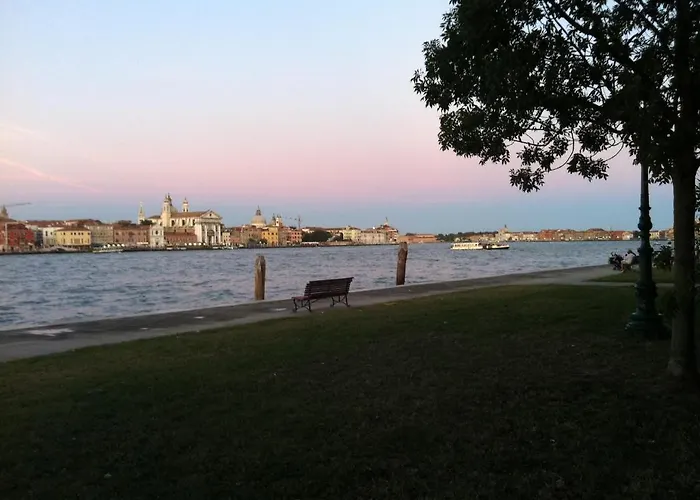 Venice Home