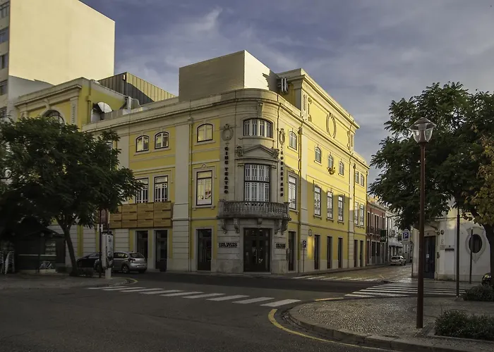 Loule Coreto Guesthouse