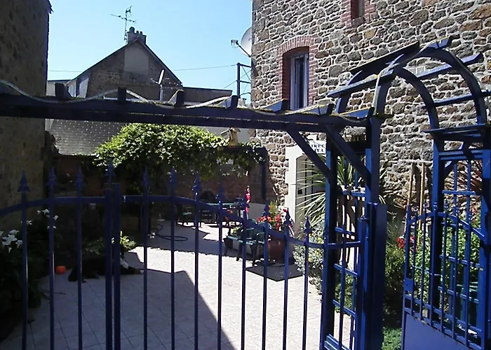 Hotel De La Gare Saint-Malo