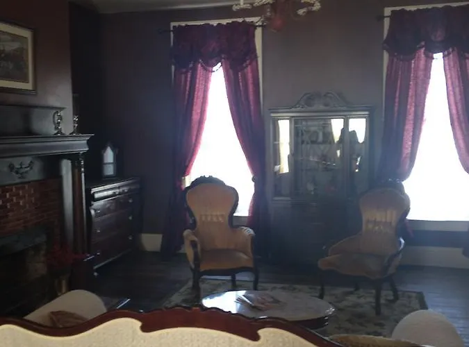 Main Street Bed & Breakfast