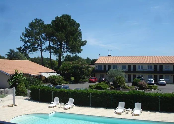 Hôtel Restaurant Les Bruyères