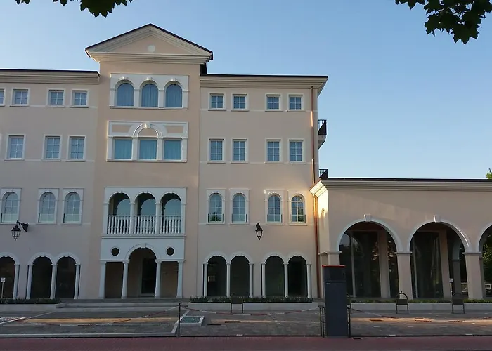Quirinus Venetia Properties