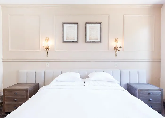 Garrison Inn Newburyport
